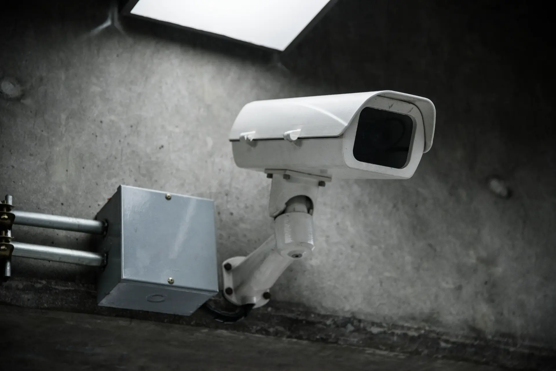 A Beginner’s Guide to Home CCTV Systems Security and Peace of Mind Featured Image